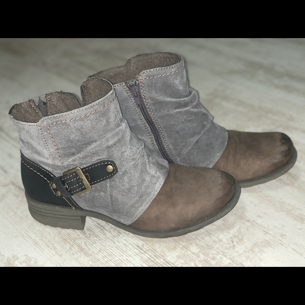 Randi Rona Earth Origins Moto Boots